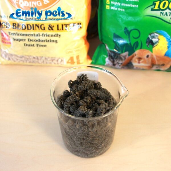 Emily-pets-carbon-pine-wood-cat-litter