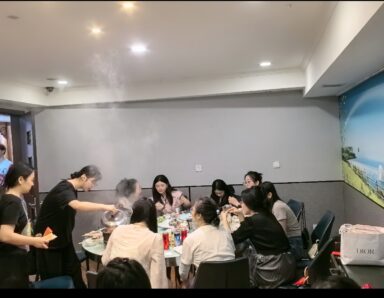 Cat-Sand-Company-party